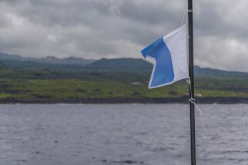 Azores, São Jorge, coast with diver flag