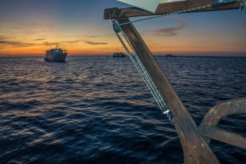 Philippines, Safari Boats at Tubbataha Reef