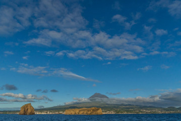 Azores, rocks of Ilheu Deitado in front of Pico