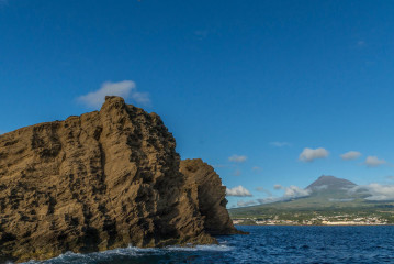 Azores, rocks of Ilheu Deitado in front of Pico