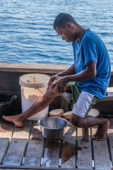 Philippines, "Dschubba" crew, Safari Boat Tubbataha