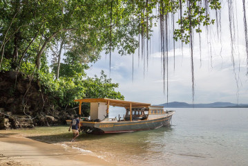 Beach with Boat, Seabreeze Resort, Bunaken Island, Manado, Indonesia